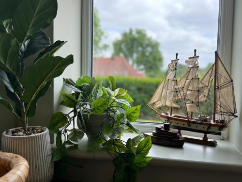 Spacious Forest Row Home by Ashdown Trails in 富里特羅