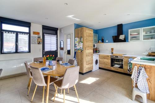 virtuve, Gîte des Mouettes - Avec terrasse (Gite des Mouettes - Avec terrasse) in Ghyvelde
