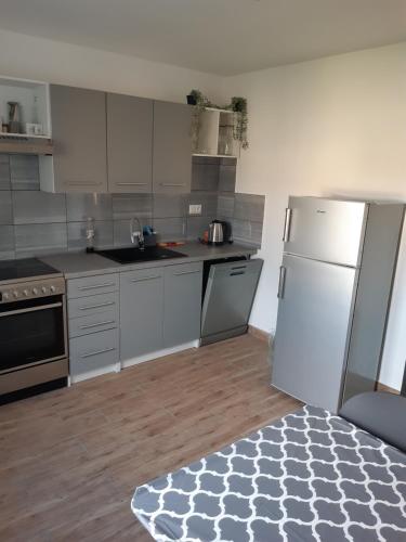 Rodinny dum s wellness koutkem in Radvanice a Bartovice
