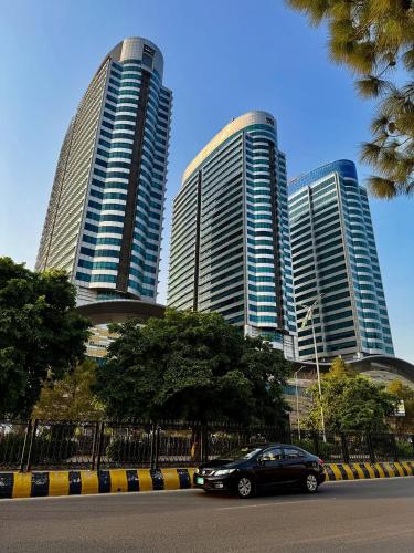 High-Rise Studio in Elysium Opp Centaurus - image 10