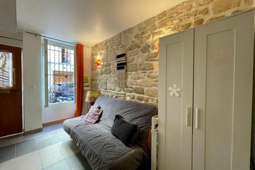 Camping - Paris -  - Charming bright studio near Montmartre - Image #2