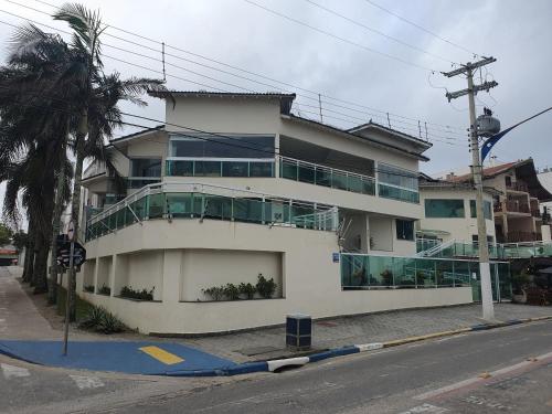 Praia do Tombo - Guarujá - Pé na areia (Praia do Tombo - Guaruja - Pe na areia) in หาดตอมโบ