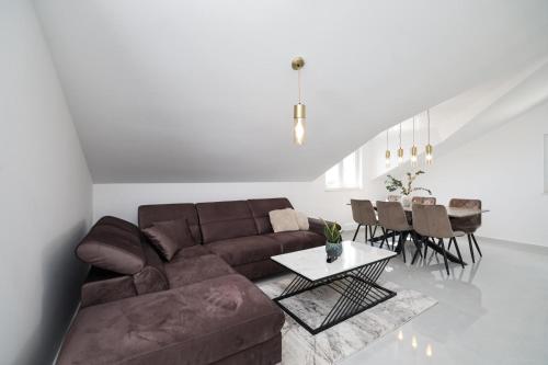JP Apartments 3 in Pasman