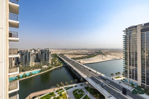 Luxurious 2BR | Sea and Burj View | BMS - image 13