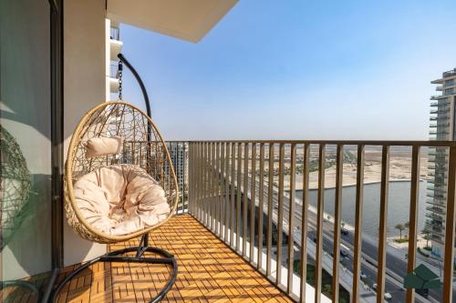Luxurious 2BR | Sea and Burj View | BMS
