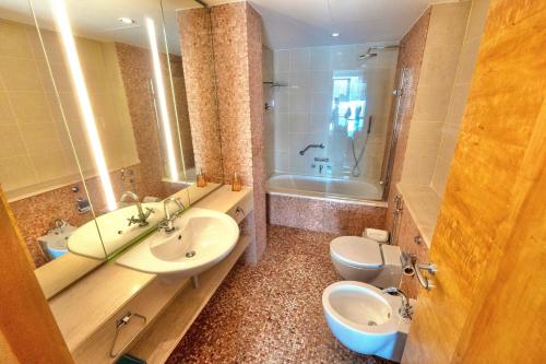 Cozy 1BR Apartment Nr World Trade Centre BurJuman, Dubai (Foto 6)