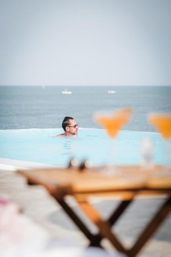 Swimming pool, Bordoy Grand House Algarve in Vila Real de Santo Antonio