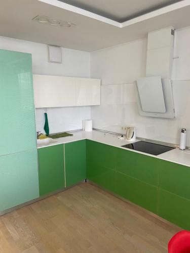 Designer studio with a view of the right bank, Kiev (foto 4)