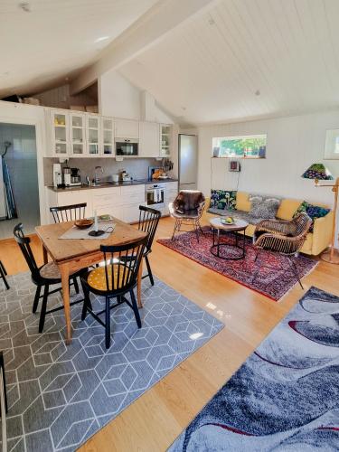 A szálláshely kívülről, Modern Guest House Near The Sea In Brösarp (Modern Guest House Near The Sea In Brosarp) in Brosarp