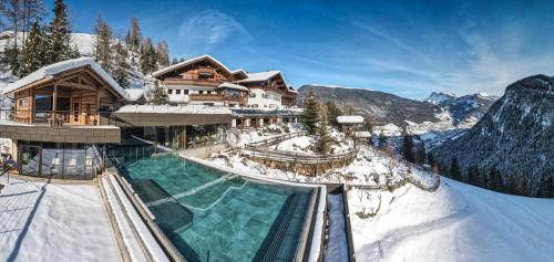 Charmehotel Uhrerhof - Deur Hotel de charme Bulla