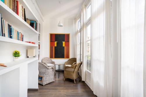 Apartamento Premium 5 Hab - 4 Baños- Balcón a Gran Vía - Grupos hasta 12 - Passeig Gràcia 8 min, Barcelona (foto 10)