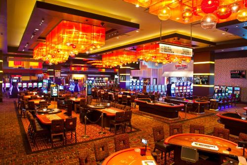 บริการและสิ่งอำนวยความสะดวก, โกลเดน นักเก็ต บิล็อกซี (Golden Nugget Biloxi) in บิล็อกซี (MS)