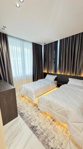 VV Luxe in คาชาร์