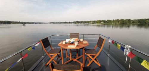 Seeblick, ganze Wohnung in 科尼希 武斯特豪森