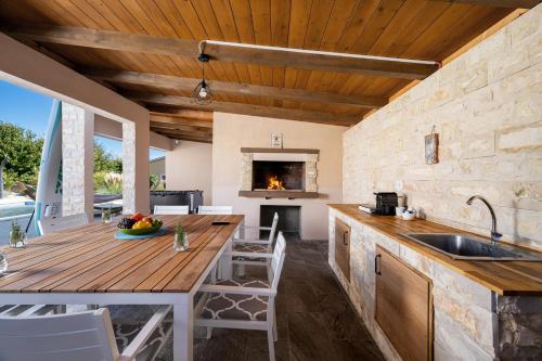 المرافق, Villa Casa Lilium, a charming holiday apartment 6km near the sea in Santalezi