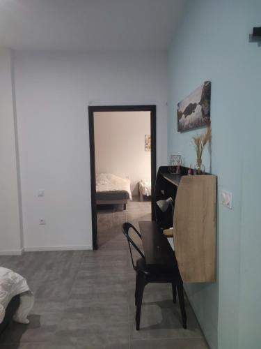 chambres dans maison vigneronne chambre d'hôte Peyriac-de-Mer