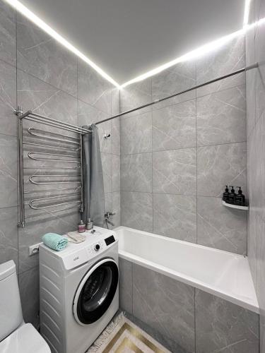 Alau, 3-Room Apartments 323,5, Astana (foto 10)