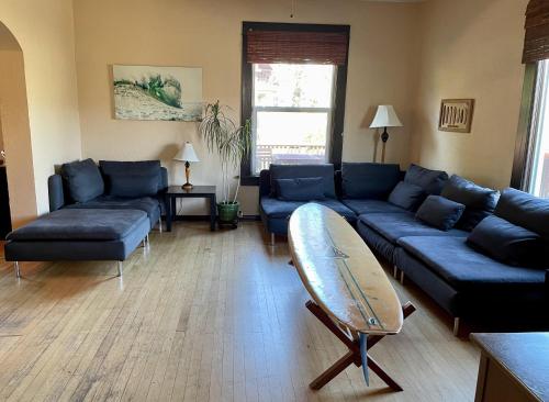 Heartbreak-Rvr/Mt View-4BR/2BA - image 4