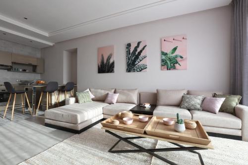 타가주 YMY Beach House 4성급 게스트하우스 로비