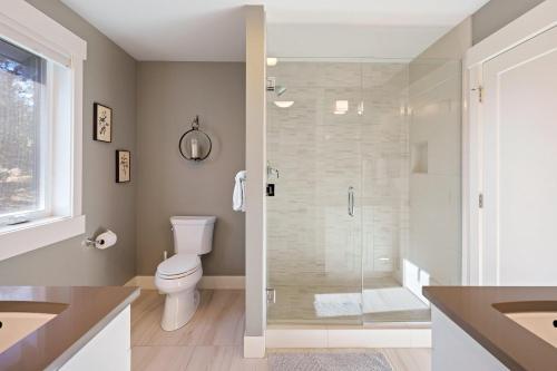 Hillside Haven - image 2