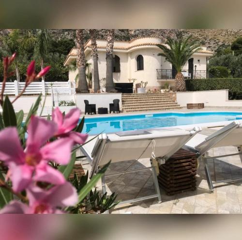 Villa Girolama Bellissima Villa Con Piscina Alle Pendici Di Erice E Vista Monte Cofano - Valderice