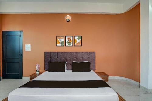 SPOT ON Hotel Mezbaani