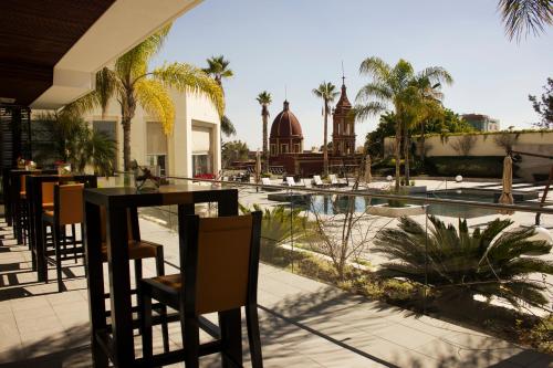 Úszómedence, HS HOTSSON Hotel Leon in Leon