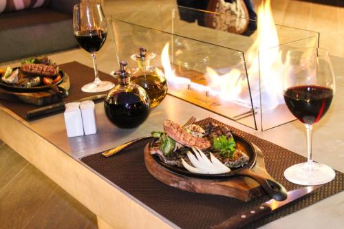 76113216 HS HOTSSON Hotel Leon
