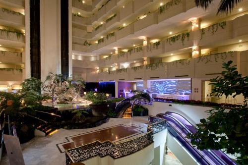 76113266 HS HOTSSON Hotel Leon