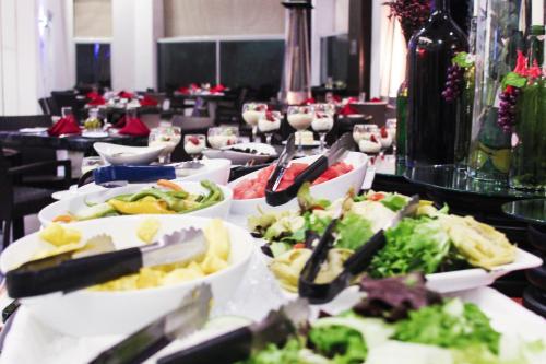 76113298 HS HOTSSON Hotel Leon