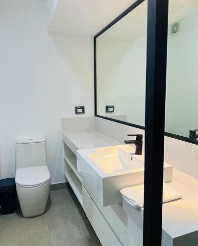 Apartment in San Isidro 2 bedrooms - Lima, Lima (zdjęcie 6)