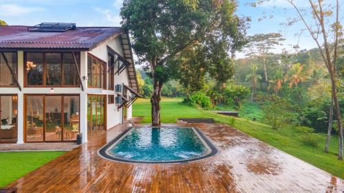 Piscina, Clara Villas Amithirigala in Hanwella