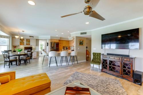 Lakefront Living! Huge Phoenix Home with Dock, Pool in Ahwatukee