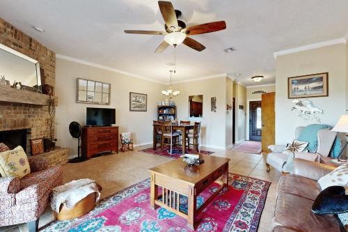 Canyon Lake Getaway & Texas Living in Canyon Lake, USA