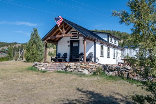 Iekārtas, Last Best Loft - A cozy loft cabin stunning views in Philipsburg (MT)