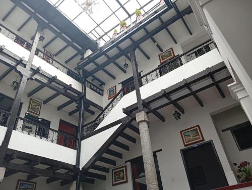 Hostal Flores in เซนโตร อิสโตริโก