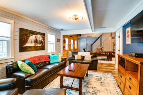 Secluded Home with Fire Pit, 8 Mi to Cannon Mountain in Bethlehem