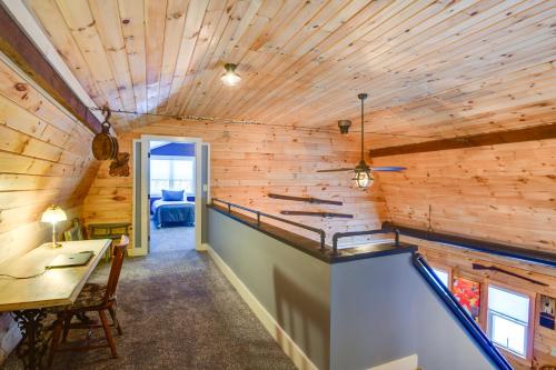 Secluded Home with Fire Pit, 8 Mi to Cannon Mountain in Bethlehem