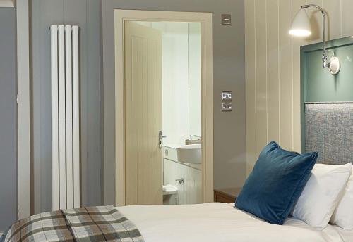 Oban Bay Hotel - image 11