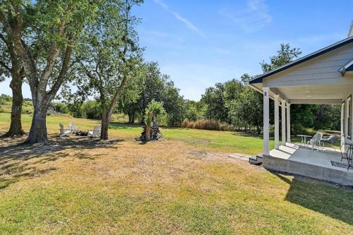 Létesítmények, Salome's Chateau in Taylor (TX)