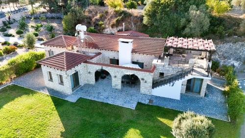 A szálláshely kívülről, Gaia Residence, Peristerona, Polis Chrysochous in Peristerona