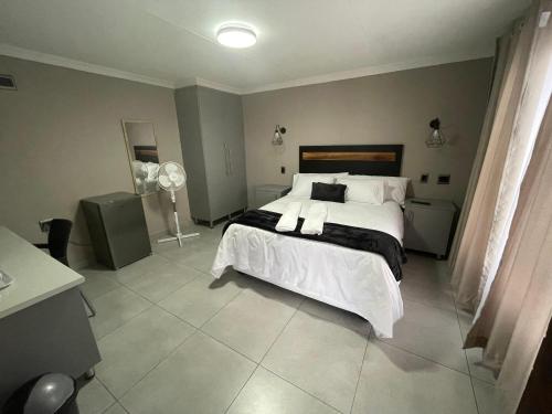 Vation Nation Guest House in Mokopanė