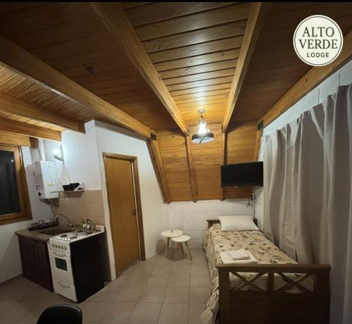ALTO VERDE Lodge in โปเตรโต เด โลส ฟูเนส