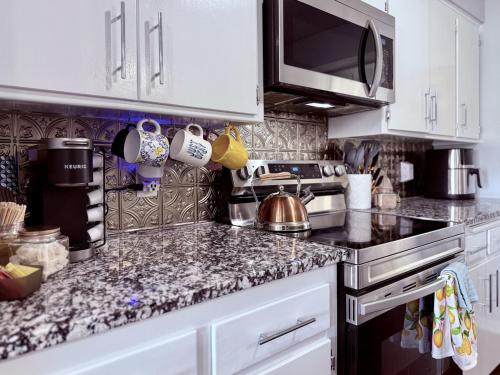 Létesítmények, Quiet and Relaxing 2 Bedroom in Little Canada in Maplewood