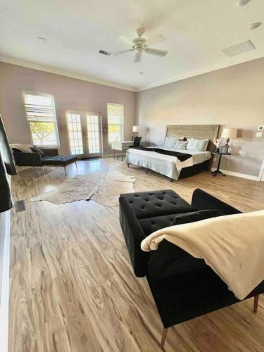 luxury + event-friendly + acreage + larger groups in Celina (TX)
