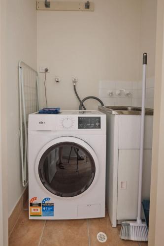 1-Bedroom Unit with Private Yard, Gold Coast (fotografie 9)