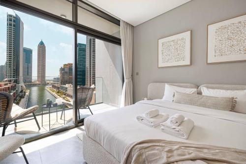 Brand New Studio Peninsula Marasi Drive