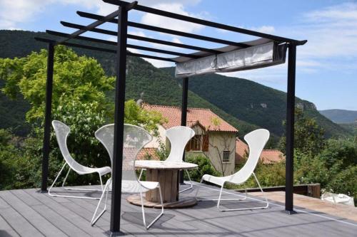 Buitenkant, Loft Cocoon in Peyreleau