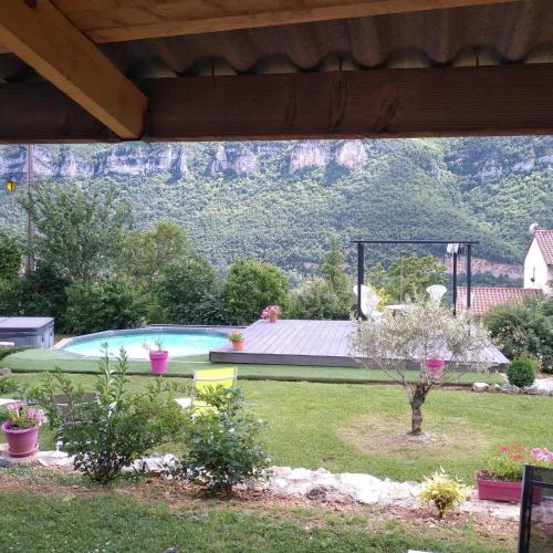 Buitenkant, Loft Cocoon in Peyreleau