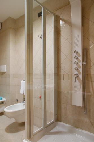 Hotel Continental - image 12